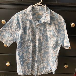 California shirt co button down. Short sleeve XL